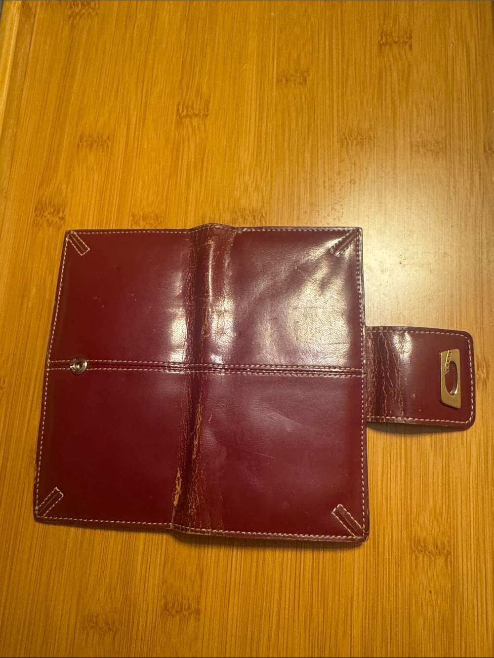 GUESS Wine Red Leather Card & Key Organizer